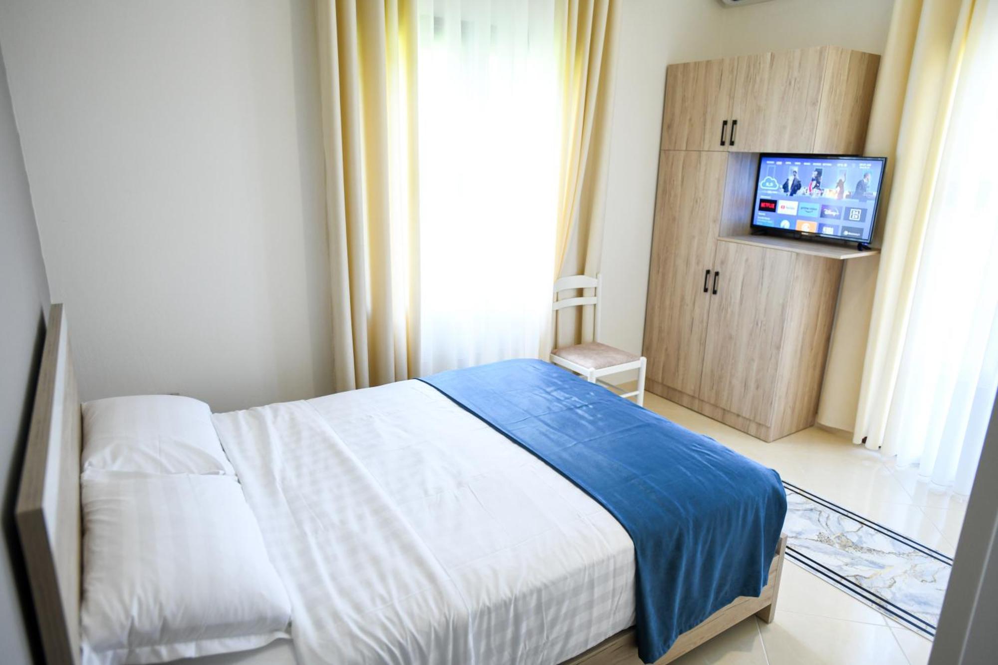 Villa Solitude Берат Екстериор снимка