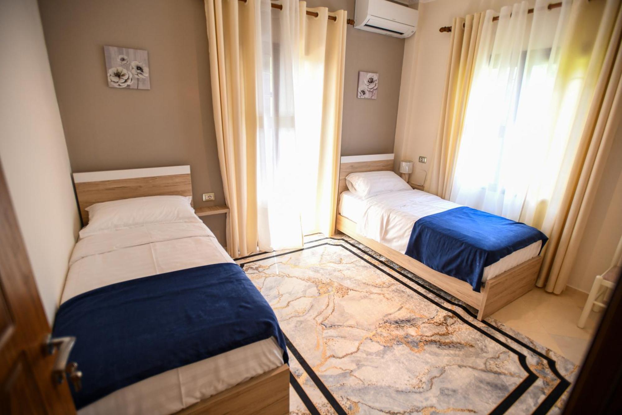 Villa Solitude Берат Екстериор снимка