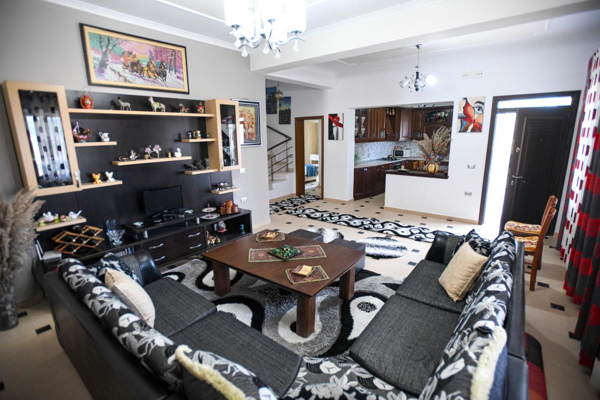 Villa Solitude Берат Екстериор снимка